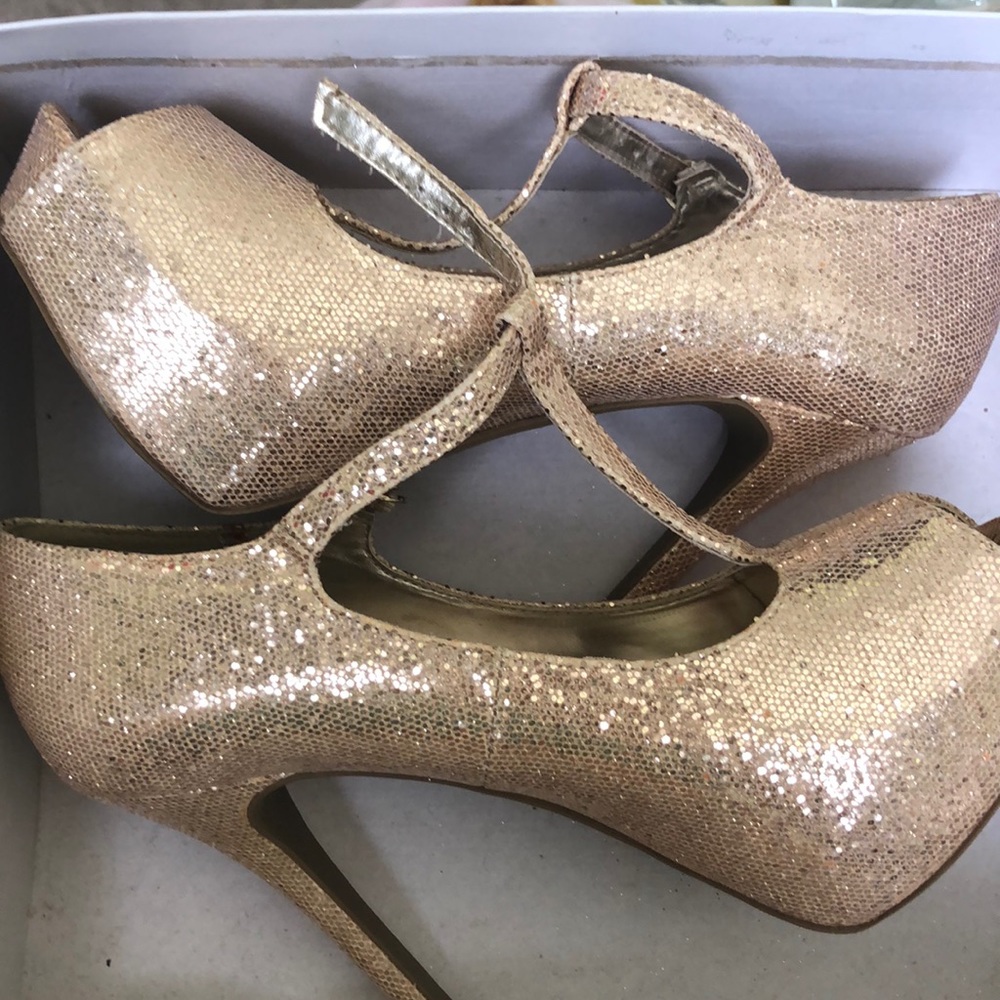 Steve madden shoes worn only once